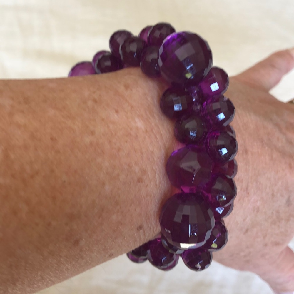 Purple beaded bracelet